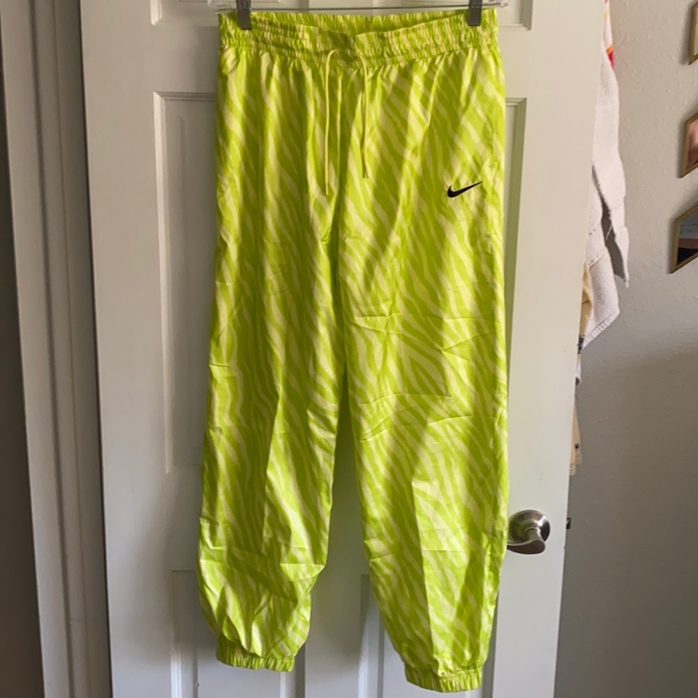 Nike Sportswear Icon Clash Pants